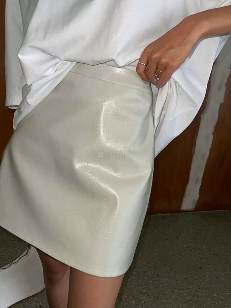 Betone - Korean Women Fashion - #momslook - Crocodile Skirt - 6