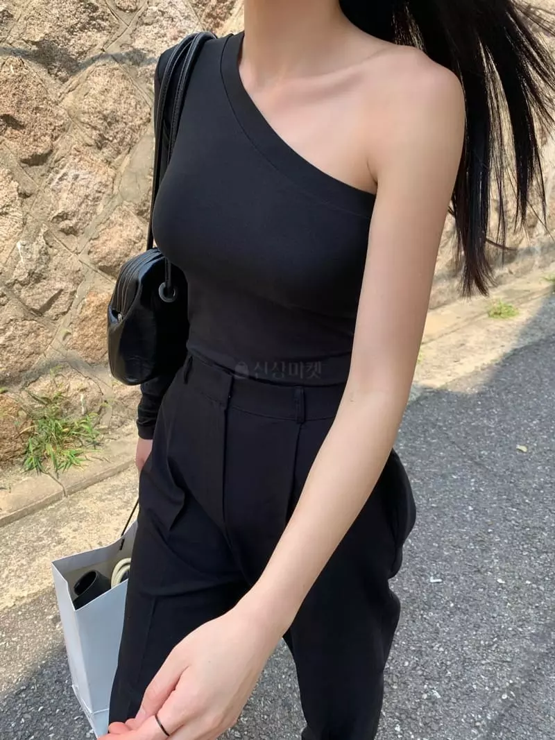Betone - Korean Women Fashion - #momslook - Unbal Tee - 12