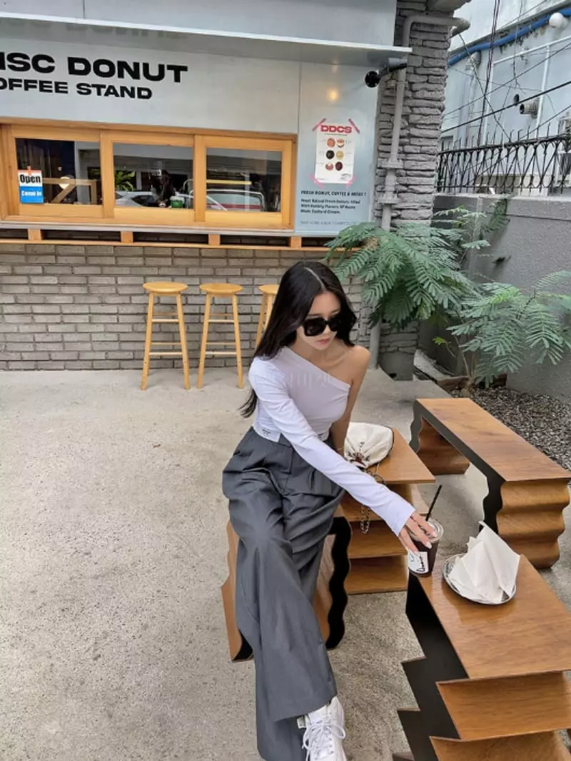 Betone - Korean Women Fashion - #momslook - Unbal Tee - 6