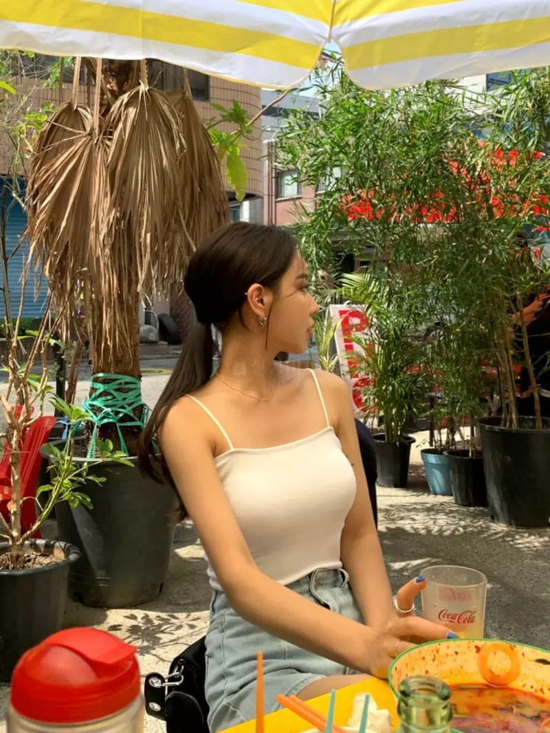 Betone - Korean Women Fashion - #womensfashion - Cube Cap Sleeveless - 4