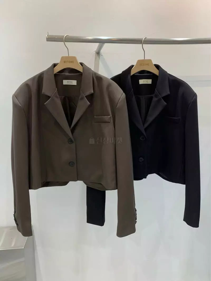 Betone - Korean Women Fashion - #momslook - Crop Jacket - 11