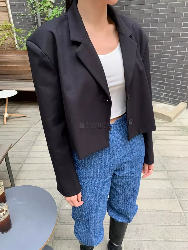 Betone - Korean Women Fashion - #momslook - Crop Jacket - 5