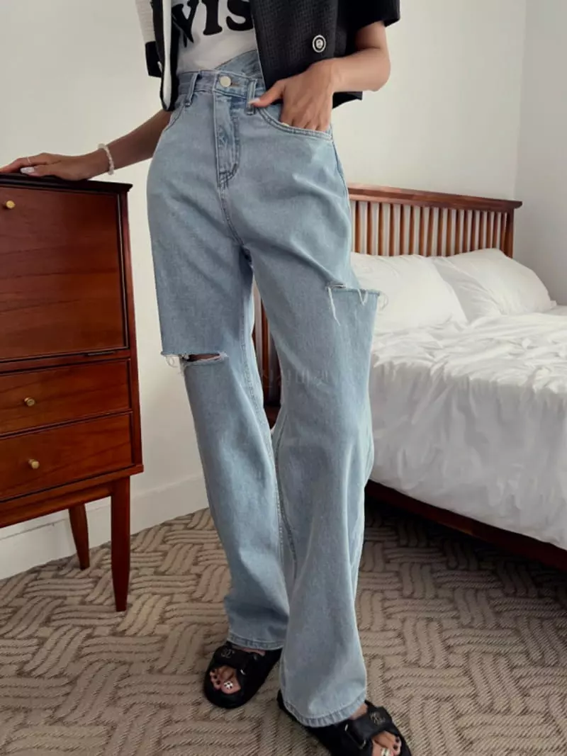 Betone - Korean Women Fashion - #momslook - Slit Denim Pants - 7