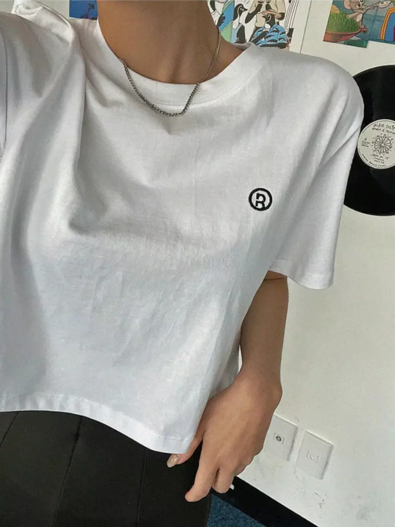 Betone - Korean Women Fashion - #womensfashion - B Crop Tee - 2