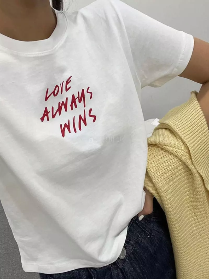 Betone - Korean Women Fashion - #womensfashion - Love Crop Tee - 11