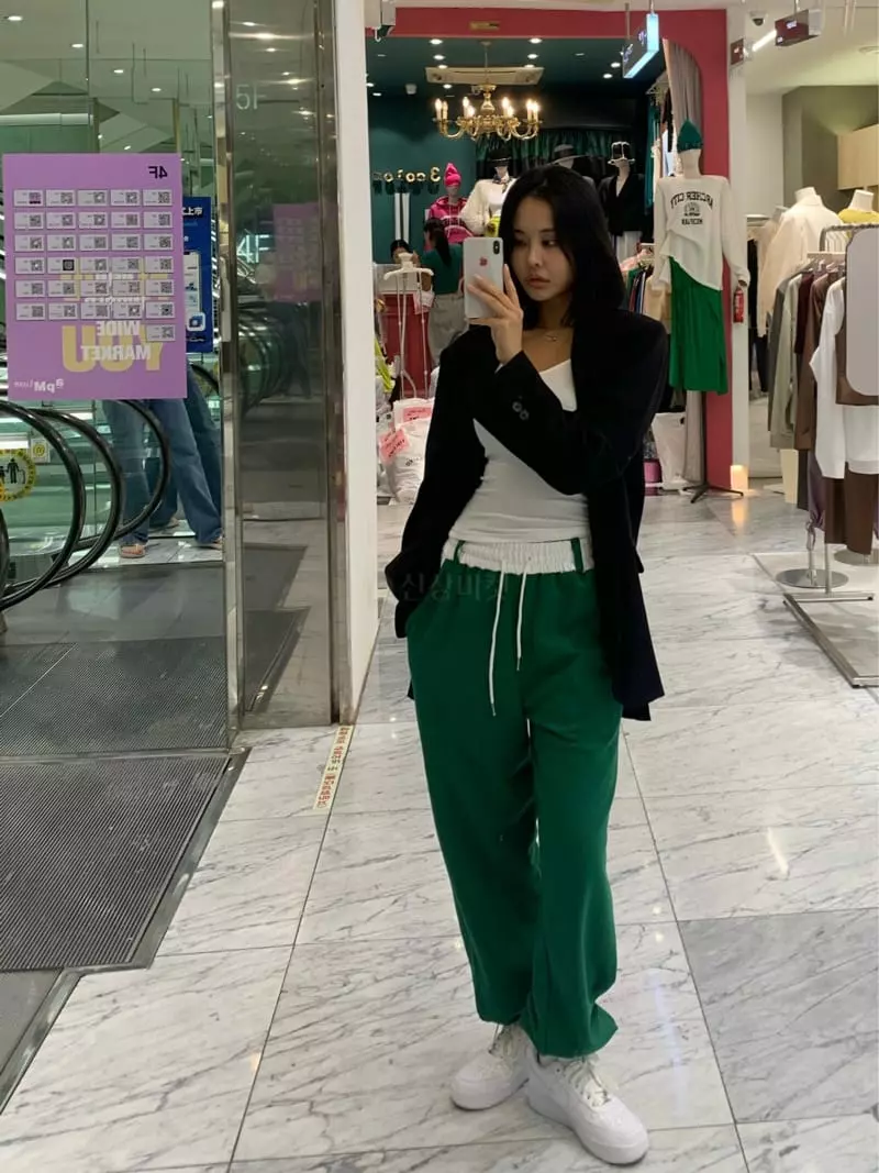 Betone - Korean Women Fashion - #womensfashion - Clover Pants - 10