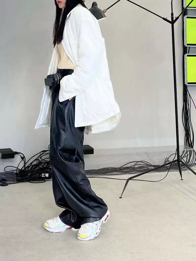 Binus - Korean Women Fashion - #momslook - Eco Leather Pants - 3