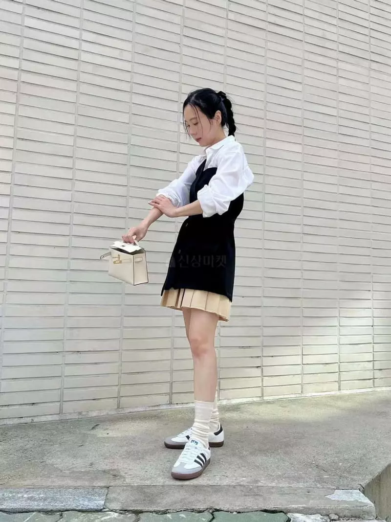 Binus - Korean Women Fashion - #momslook - Tunic Vest One-piece - 8