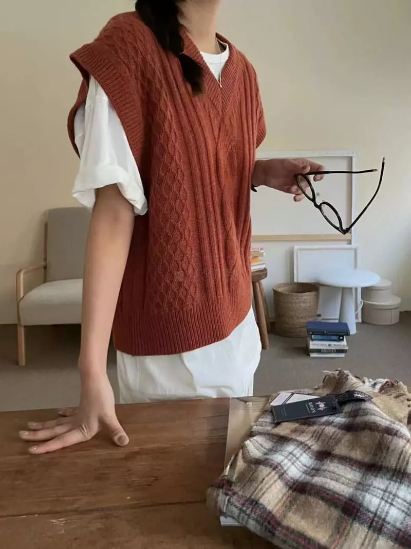 Binus - Korean Women Fashion - #vintagekidsstyle - Twist Vest - 9
