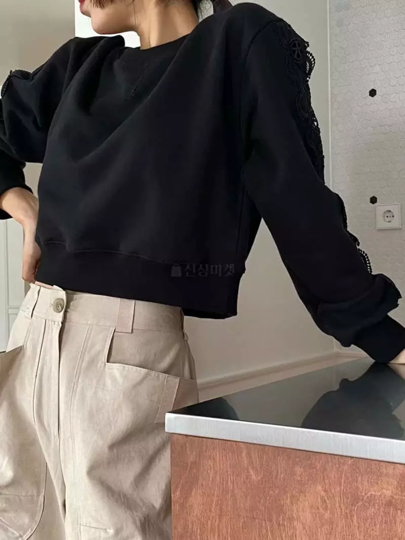 Binus - Korean Women Fashion - #womensfashion - Lace Sweatshirt - 5