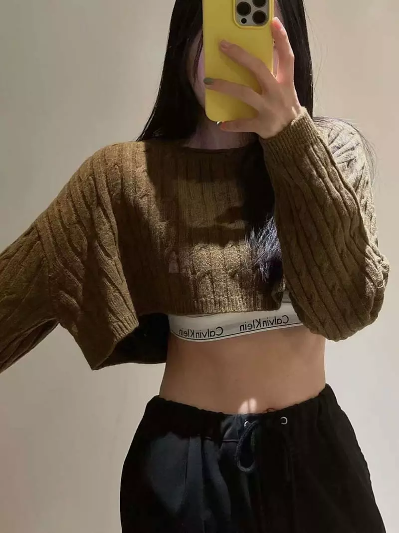 Binus - Korean Women Fashion - #womensfashion - Crop Knit Tee - 6