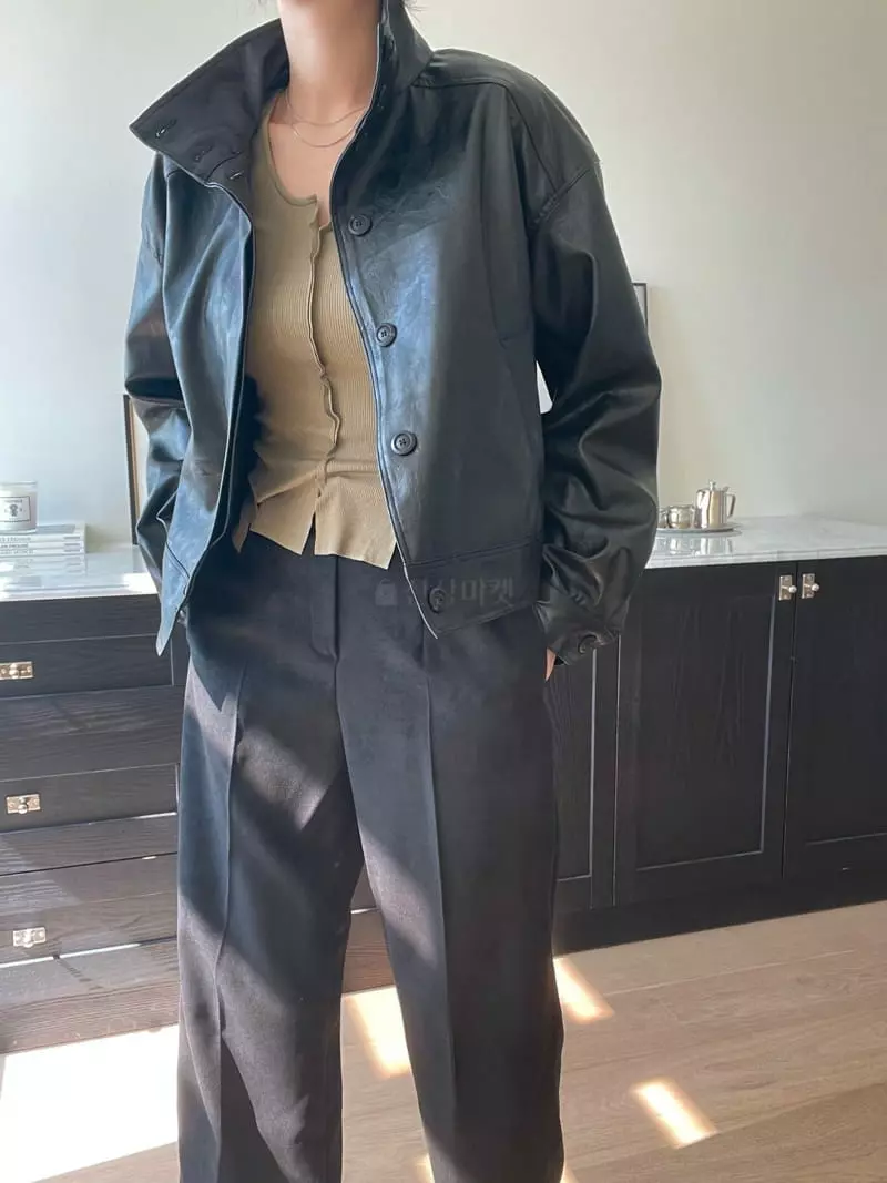 Birthday - Korean Women Fashion - #momslook - Matin Leather Jumper - 3