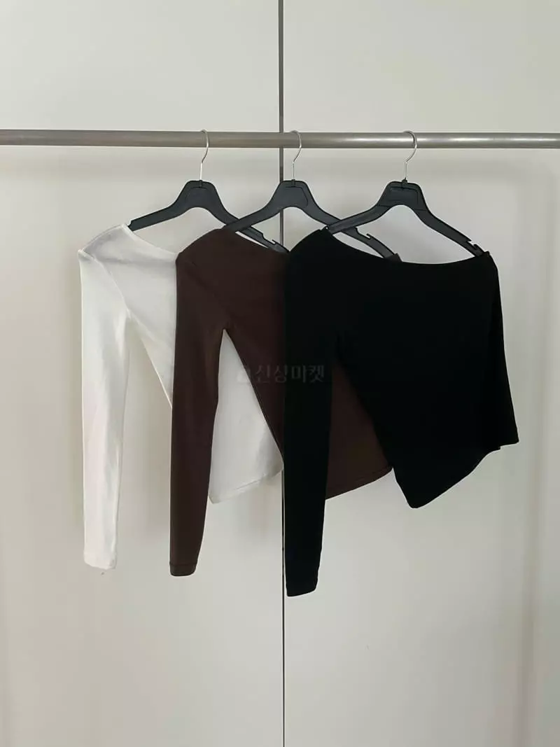 Birthday - Korean Women Fashion - #momslook - Warm Shoulder Tee - 12