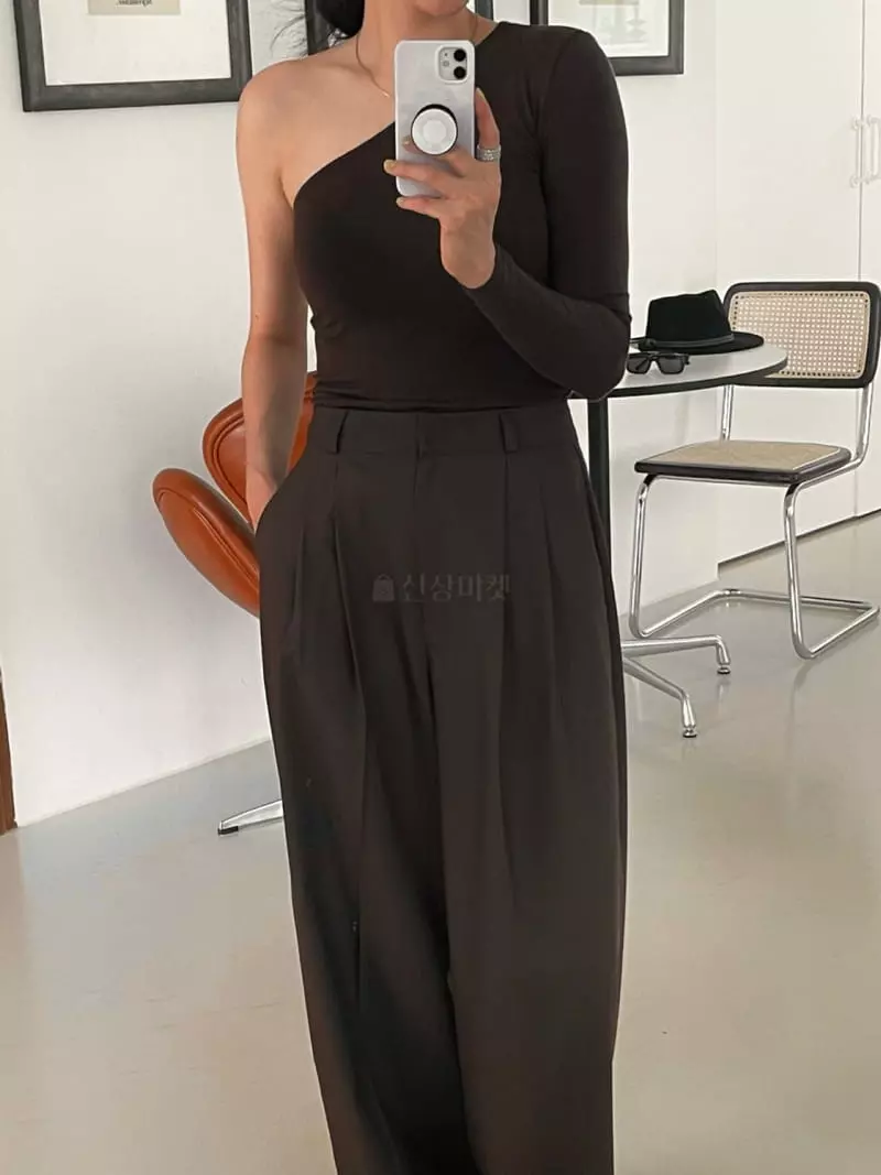Birthday - Korean Women Fashion - #womensfashion - Warm Shoulder Tee - 4