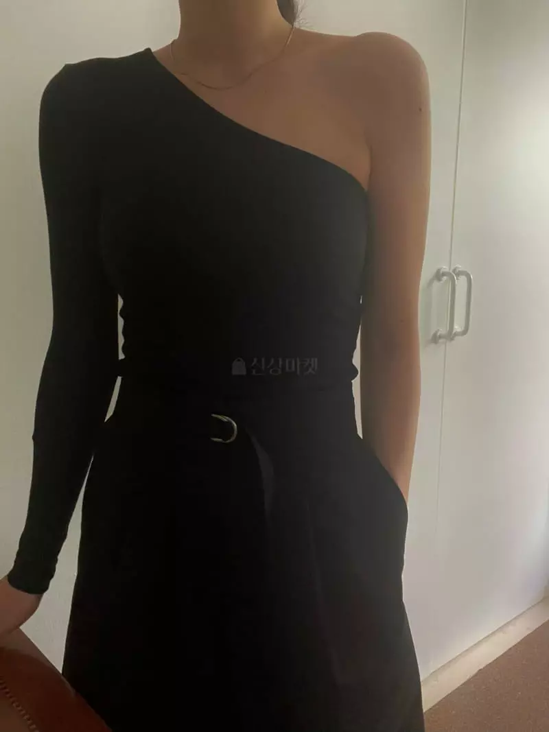 Birthday - Korean Women Fashion - #momslook - Warm Shoulder Tee - 8