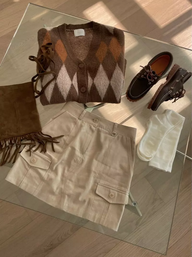 Birthday - Korean Women Fashion - #momslook - Kaum Skirt - 10