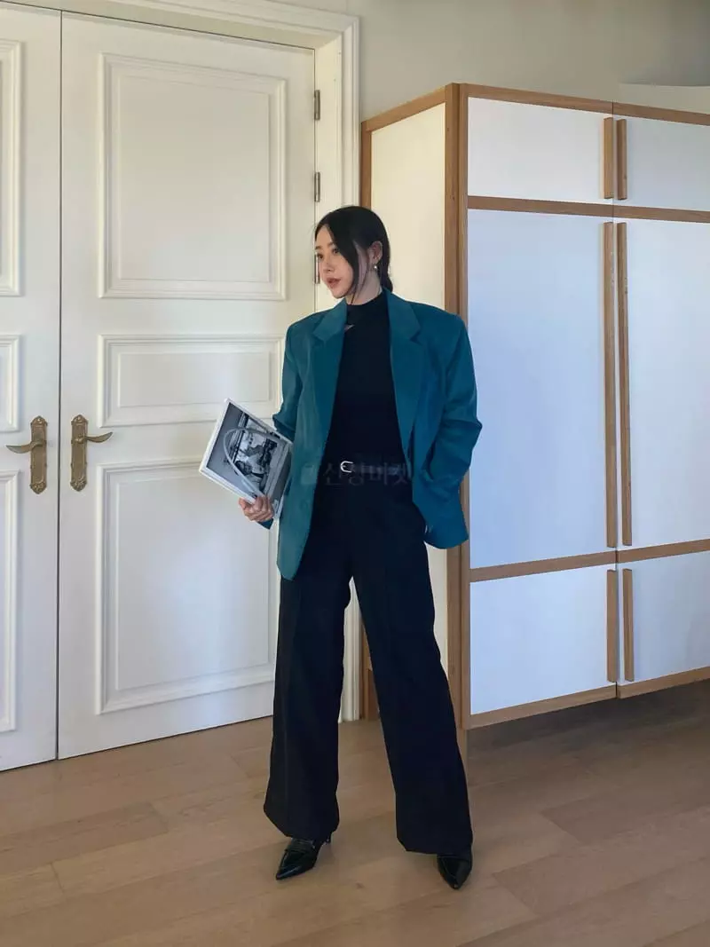 Birthday - Korean Women Fashion - #womensfashion - Bencu Rib Jacket - 6