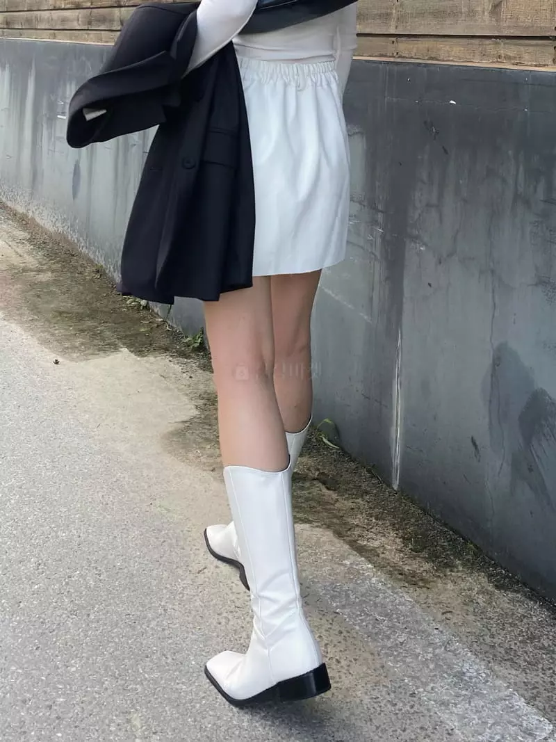 Birthday - Korean Women Fashion - #womensfashion - Scot Leather Deggi Skirt - 5