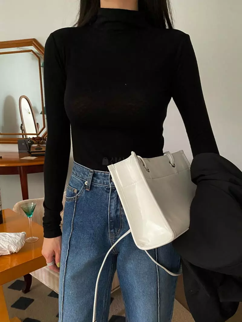Birthday - Korean Women Fashion - #momslook - Cash Turtleneckt Tee - 4