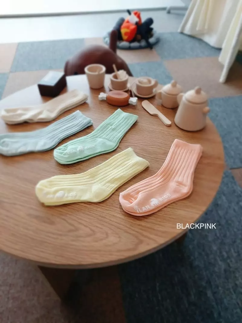 Black Pink - Korean Children Fashion - #discoveringself - Only  Wear You Socks Set - 8