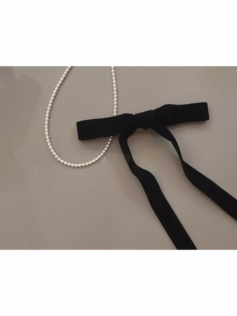 Blancchouette - Korean Women Fashion - #momslook - Velvet 2 Ribbon Hairpin - 2