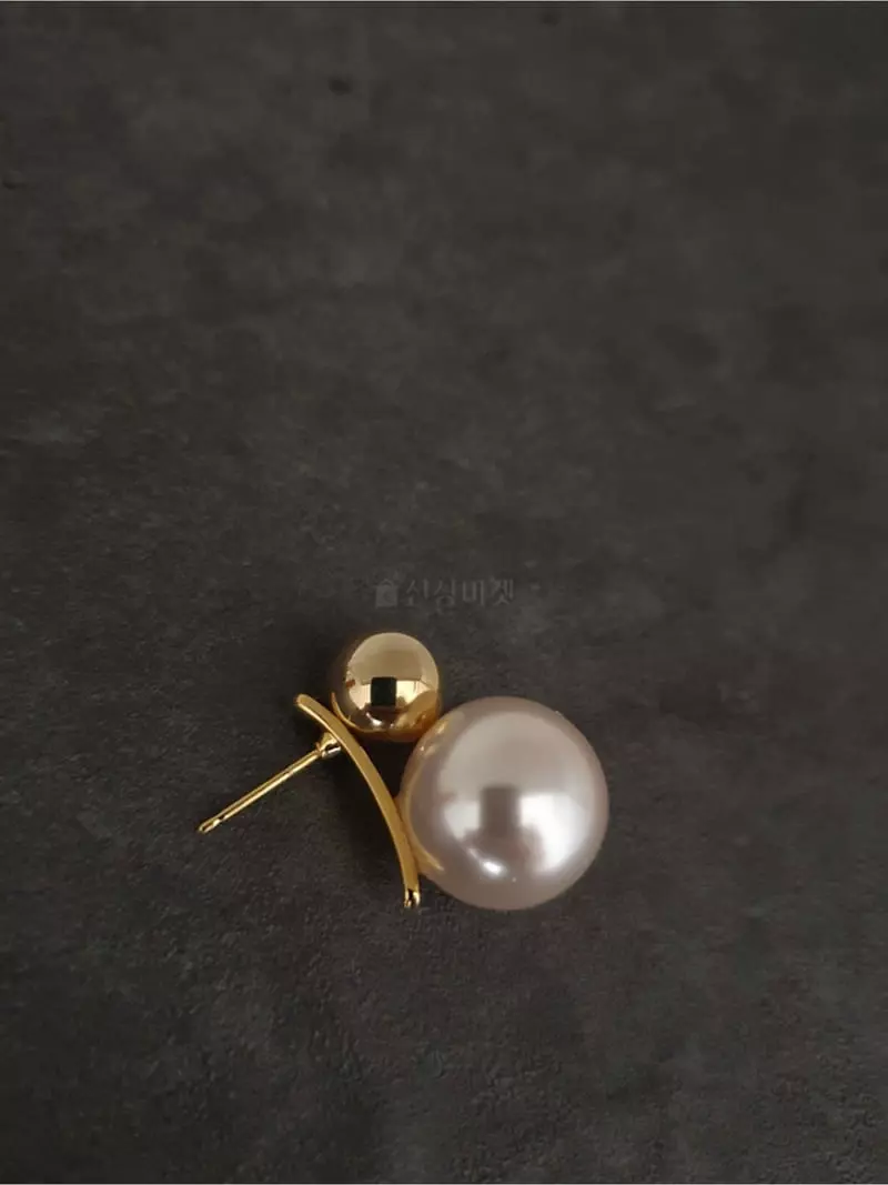 Blancchouette - Korean Women Fashion - #womensfashion - Pearl 7 Earring - 2