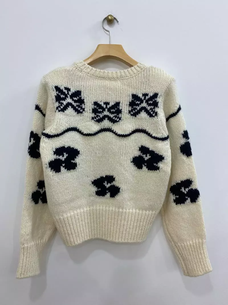 Bplan - Korean Women Fashion - #womensfashion - Flower Ta Sha Knit Tee - 4