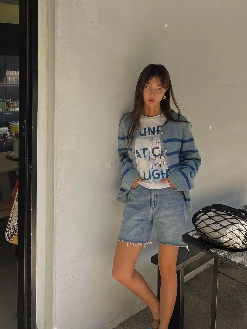Bplan - Korean Women Fashion - #thatsdarling - Sunday Tee - 3