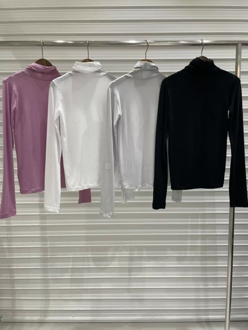 Bricklane - Korean Women Fashion - #momslook - Point Turtleneck Tee - 11
