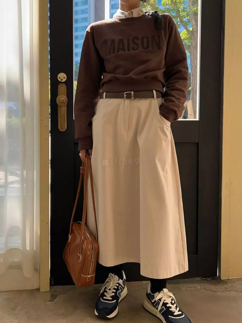 Bricklane - Korean Women Fashion - #momslook - Masion Embroidery Sweatshirt - 2