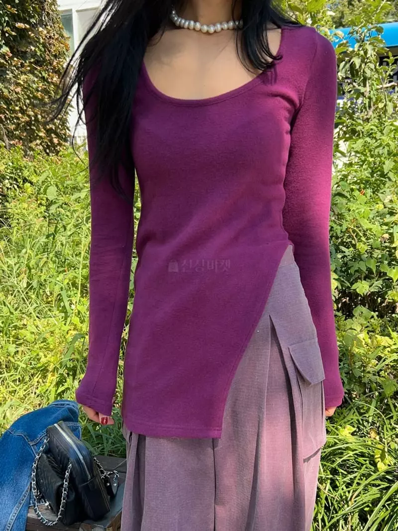 Bricklane - Korean Women Fashion - #pursuepretty - Slit Unbal Tee - 10