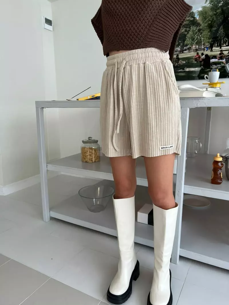 Bricklane - Korean Women Fashion - #romanticstyle - Knit Shorts - 8