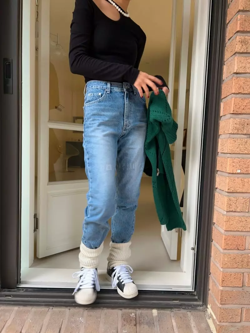 Bricklane - Korean Women Fashion - #thatsdarling - Semi Jeans