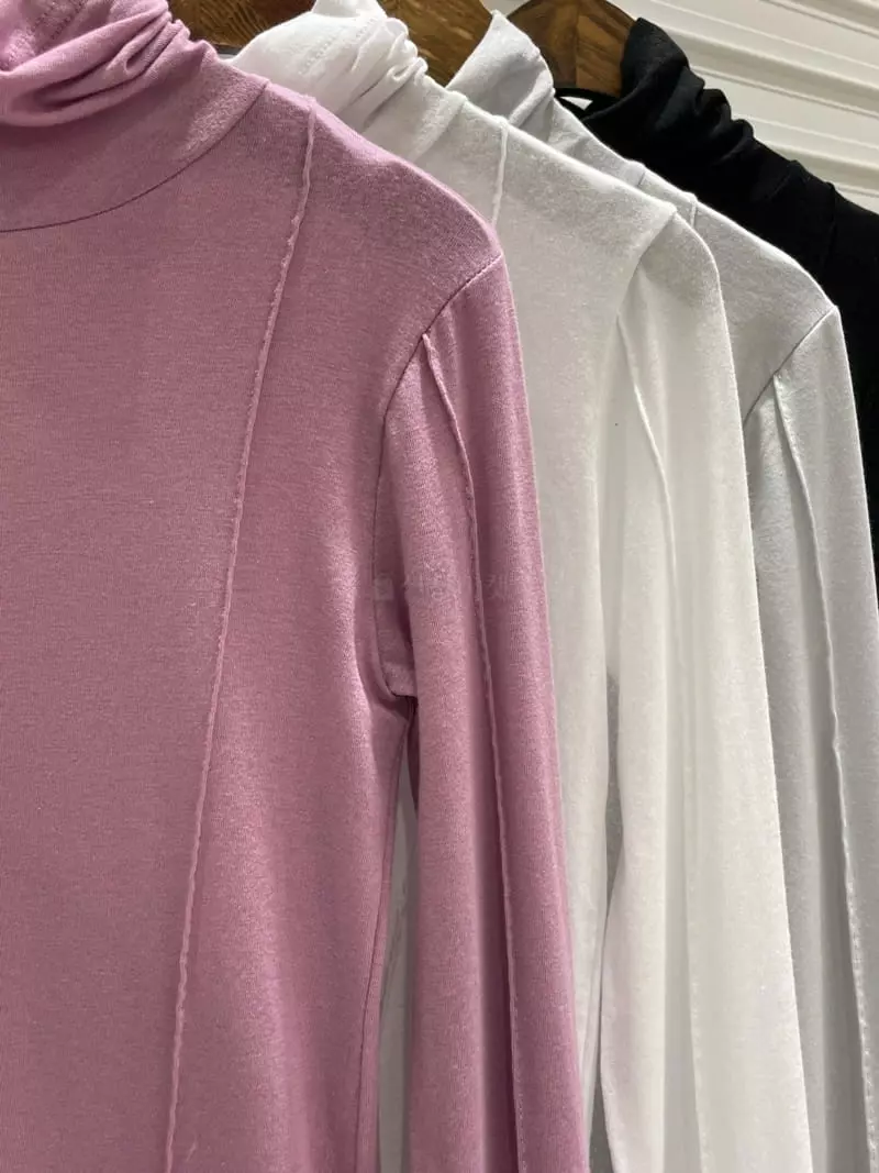 Bricklane - Korean Women Fashion - #womensfashion - Point Turtleneck Tee - 12