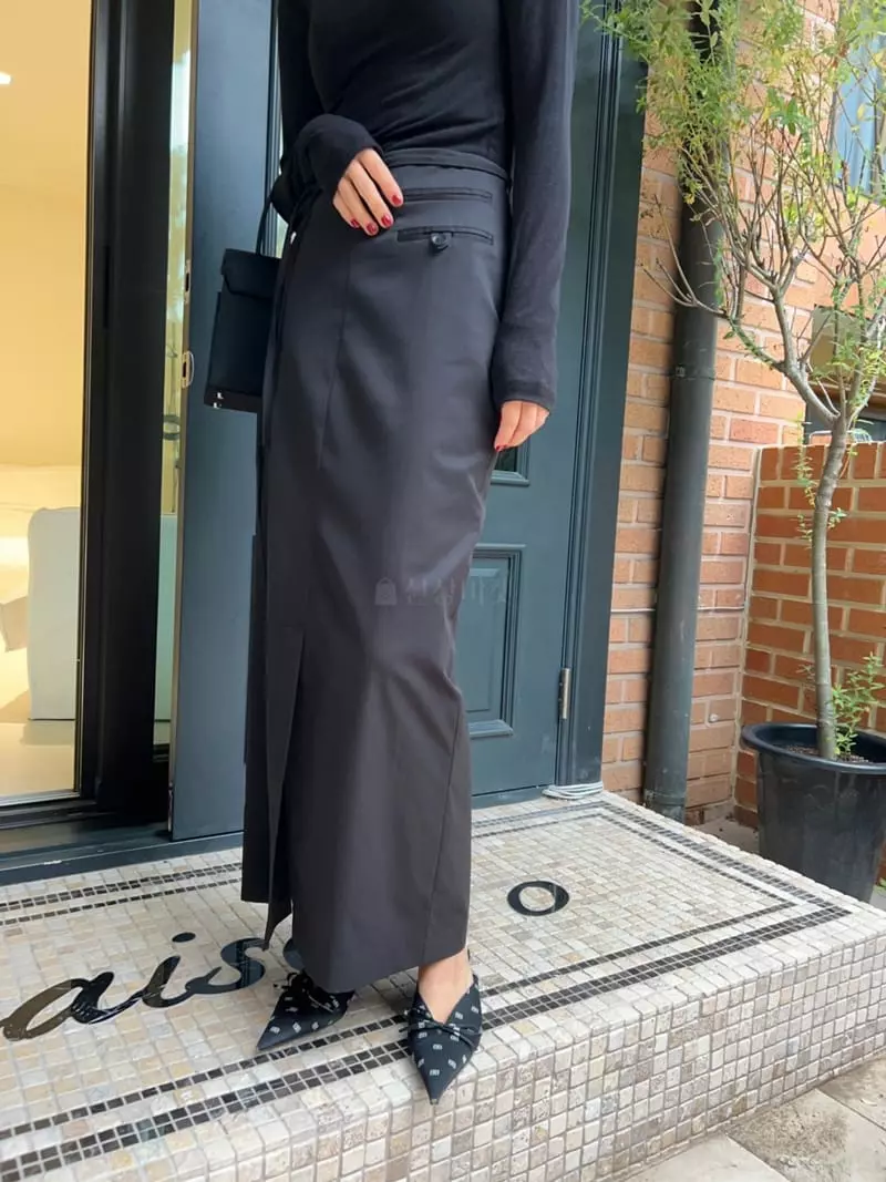 Bricklane - Korean Women Fashion - #womensfashion - Lip Long Skirt - 8