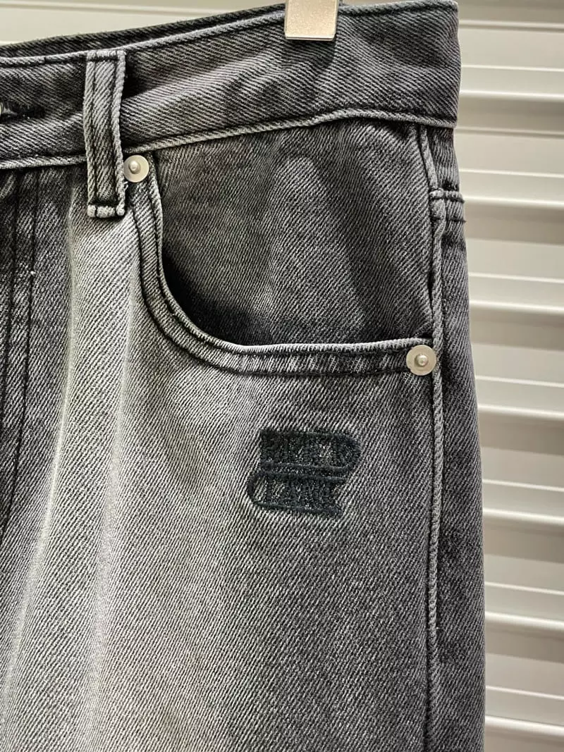 Bricklane - Korean Women Fashion - #womensfashion - Ice Embroidery Jeans - 11
