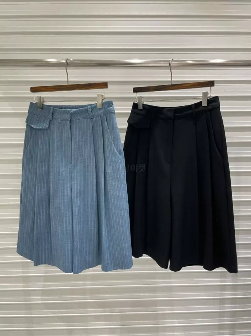 Bricklane - Korean Women Fashion - #womensfashion - Shell Biji Shorts - 9