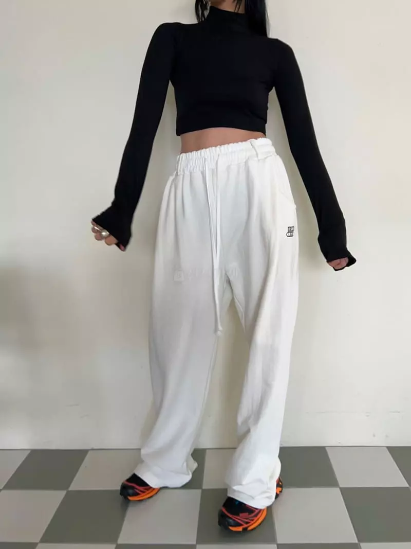 Bricklane - Korean Women Fashion - #womensfashion - Half Crop Tee - 2