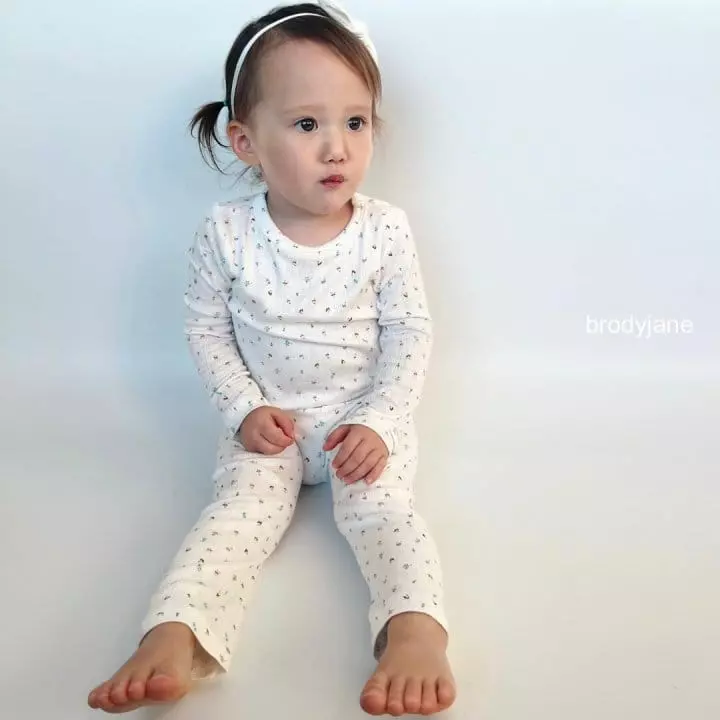 Brody Jane - Korean Children Fashion - #prettylittlegirls - Flower Eyelet Set - 5