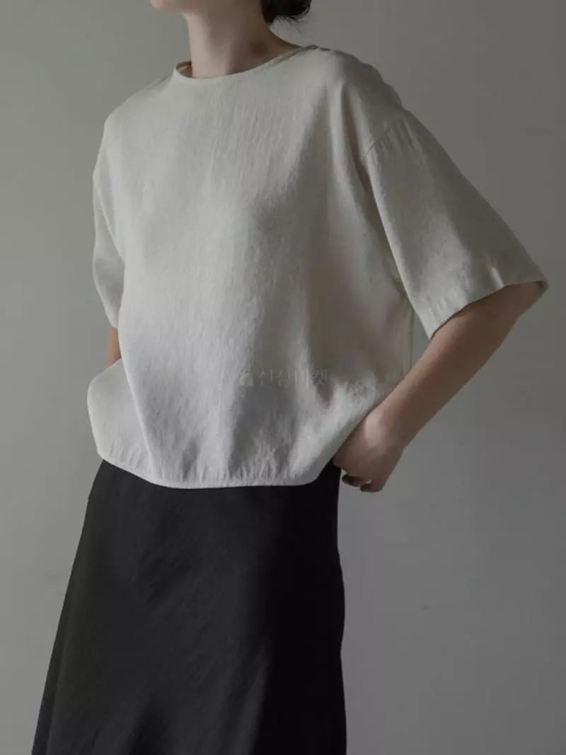 Browns - Korean Women Fashion - #momslook - RE L Blouse - 3