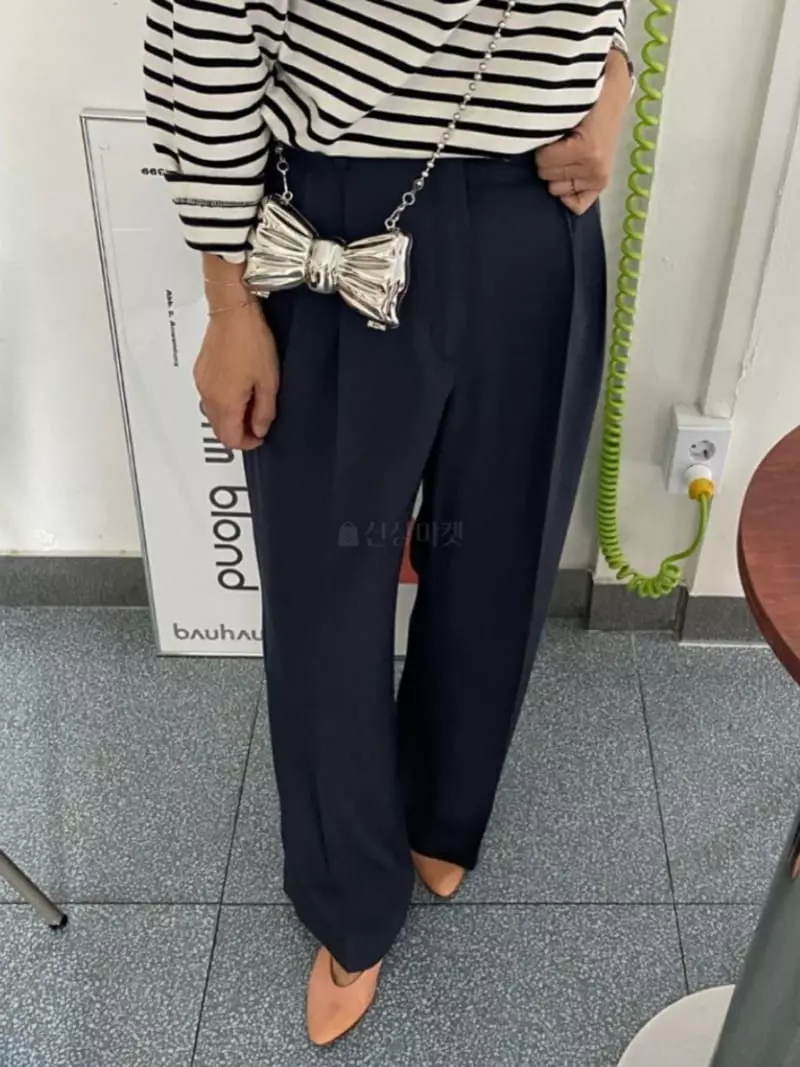 Browns - Korean Women Fashion - #momslook - Totem Pants - 11