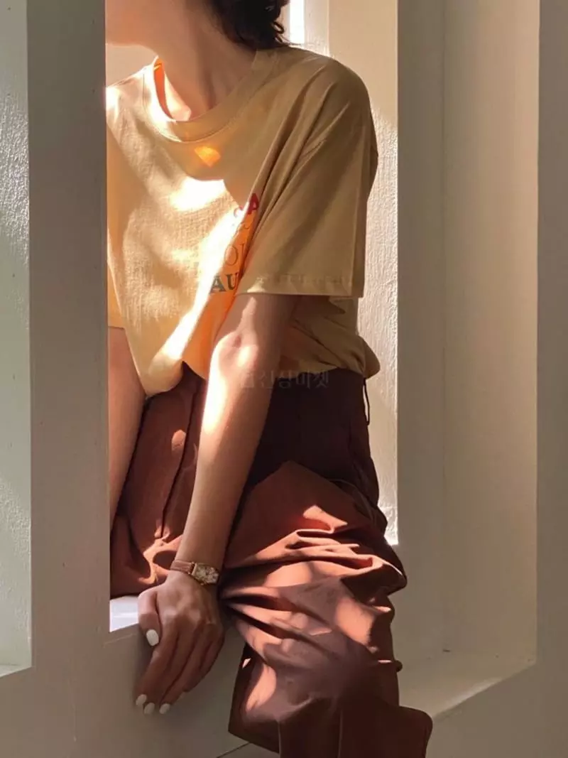 Browns - Korean Women Fashion - #momslook - Classic Paint Tee - 9