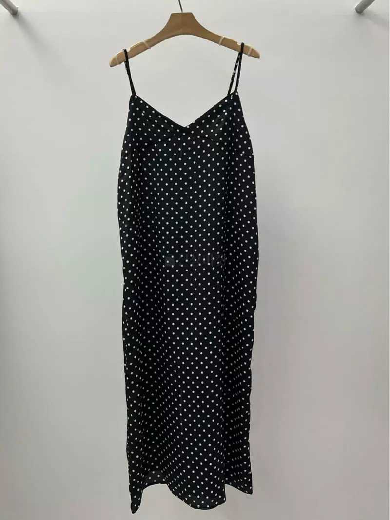 Browns - Korean Women Fashion - #thelittlethings - Dot Slim One-piece - 7