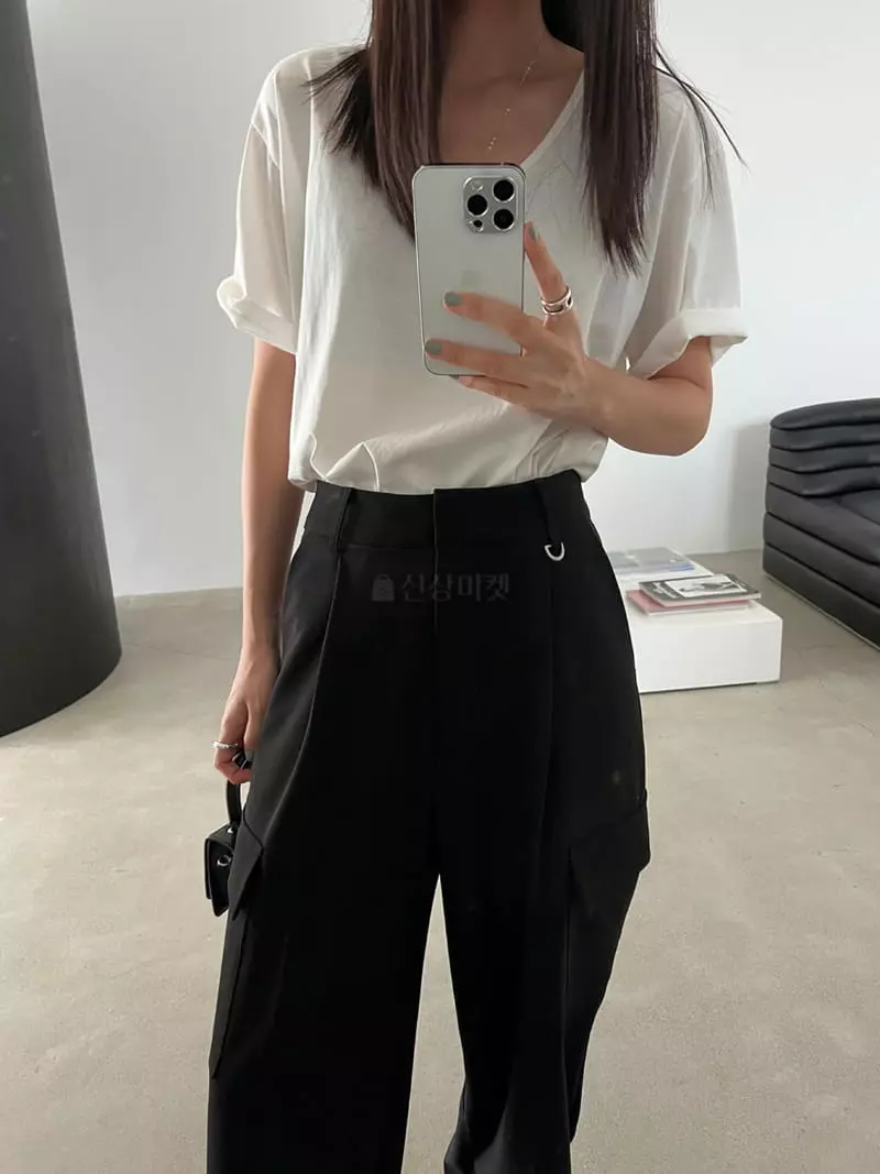 Browns - Korean Women Fashion - #vintagekidsstyle - Lemeru U Neck Tee - 7