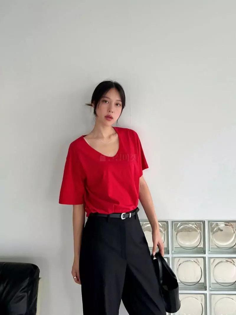 Browns - Korean Women Fashion - #womensfashion - Lemeru U Neck Tee