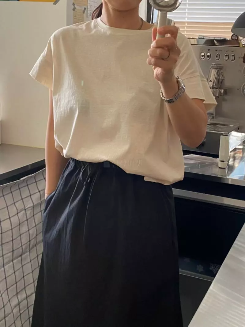 Browns - Korean Women Fashion - #womensfashion - London Silky Tee - 2