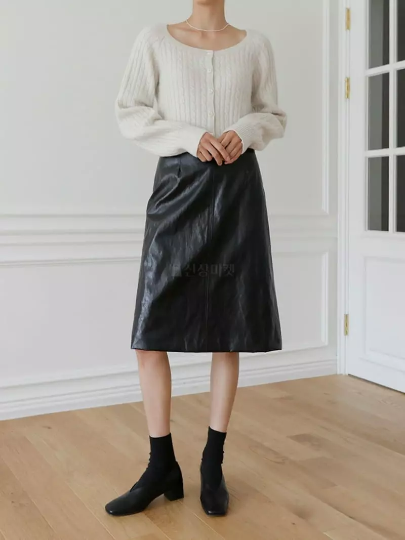 Browns - Korean Women Fashion - #womensfashion - Crack Leather Skirt - 11