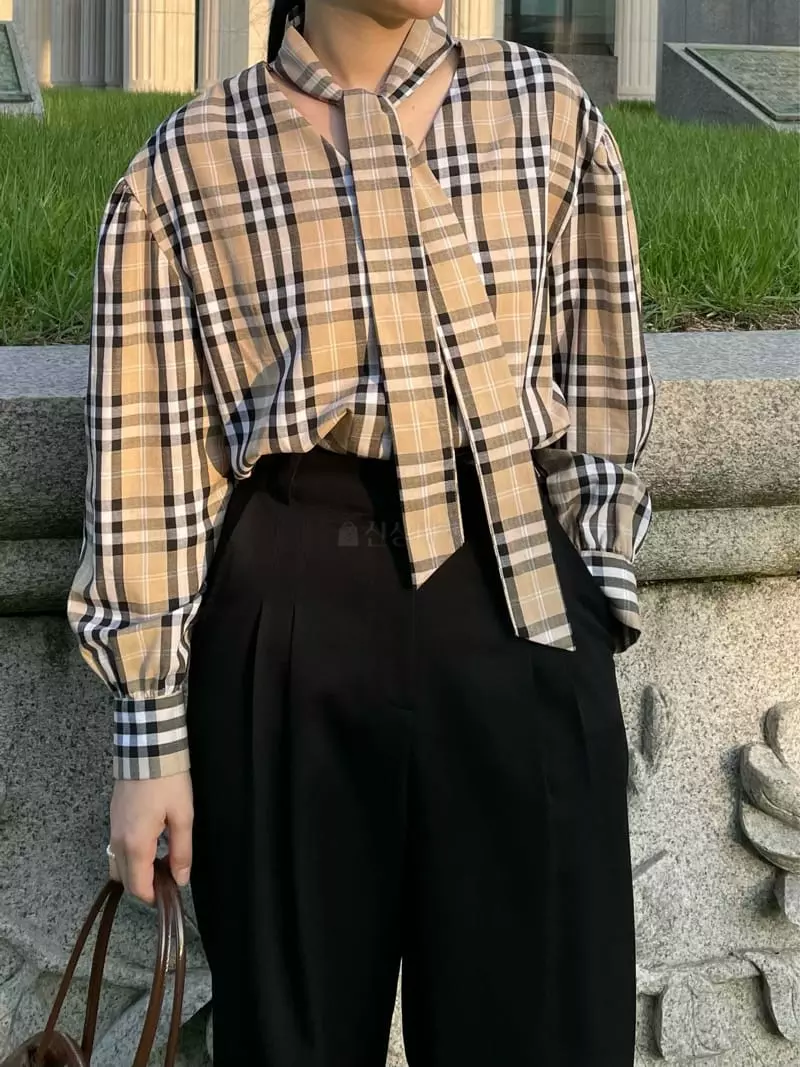 Buckle - Korean Women Fashion - #momslook - Check Tie Blouse - 11