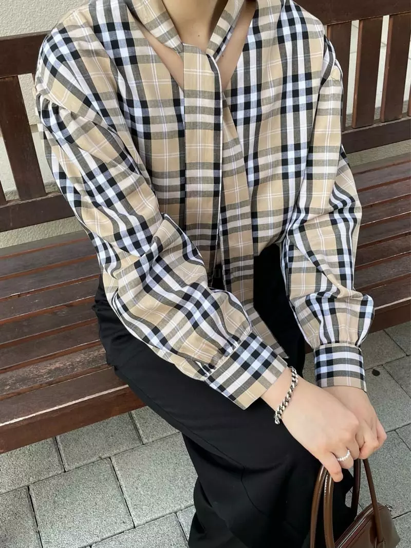 Buckle - Korean Women Fashion - #momslook - Check Tie Blouse - 3