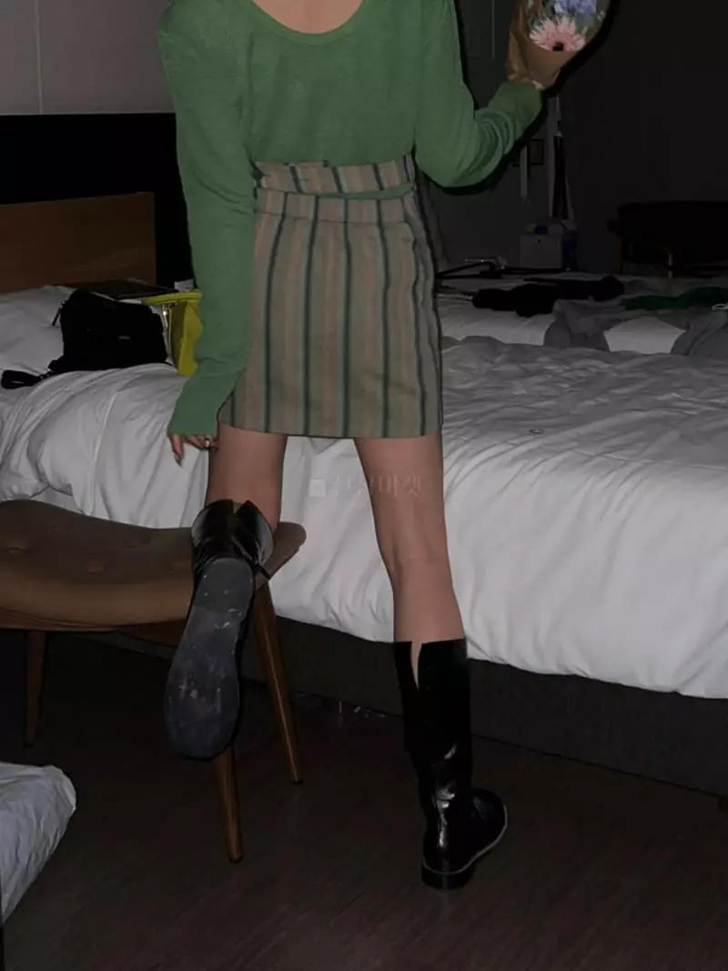 Buckle - Korean Women Fashion - #restrostyle - Ob Skirt - 2